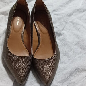Calvin Klein low heel women's shoes size 5 1/2